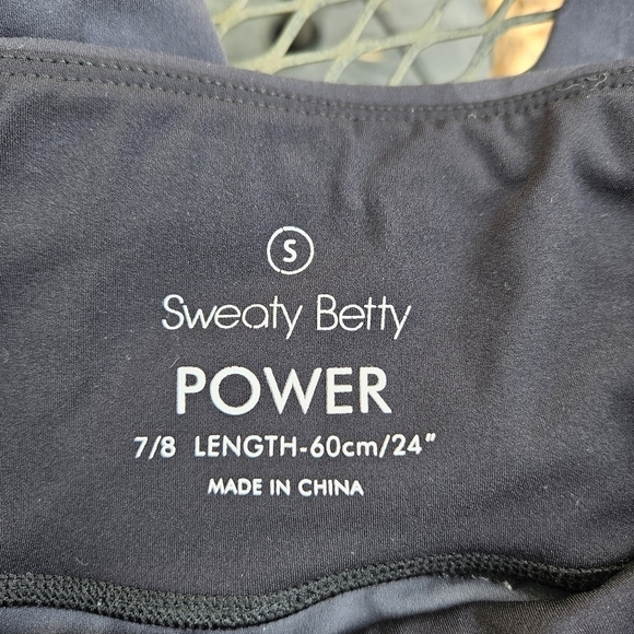 Sweaty Betty Power 7/8 leggings 24" inseam size small black gray camo - Picture 4 of 5